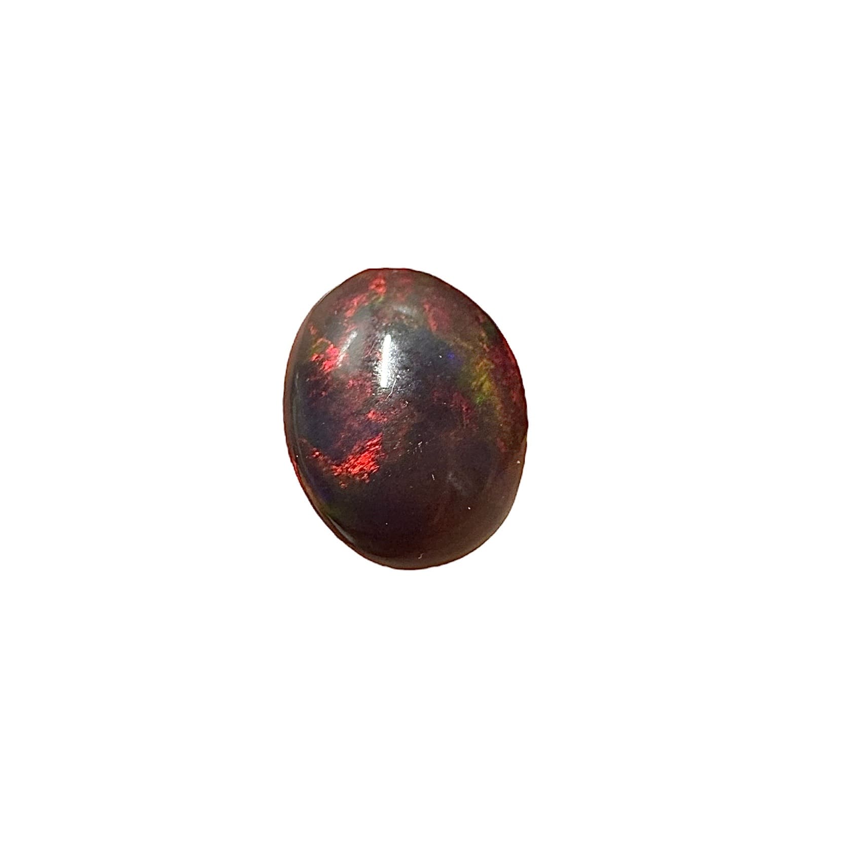 opale noire avec des reflets rouges
