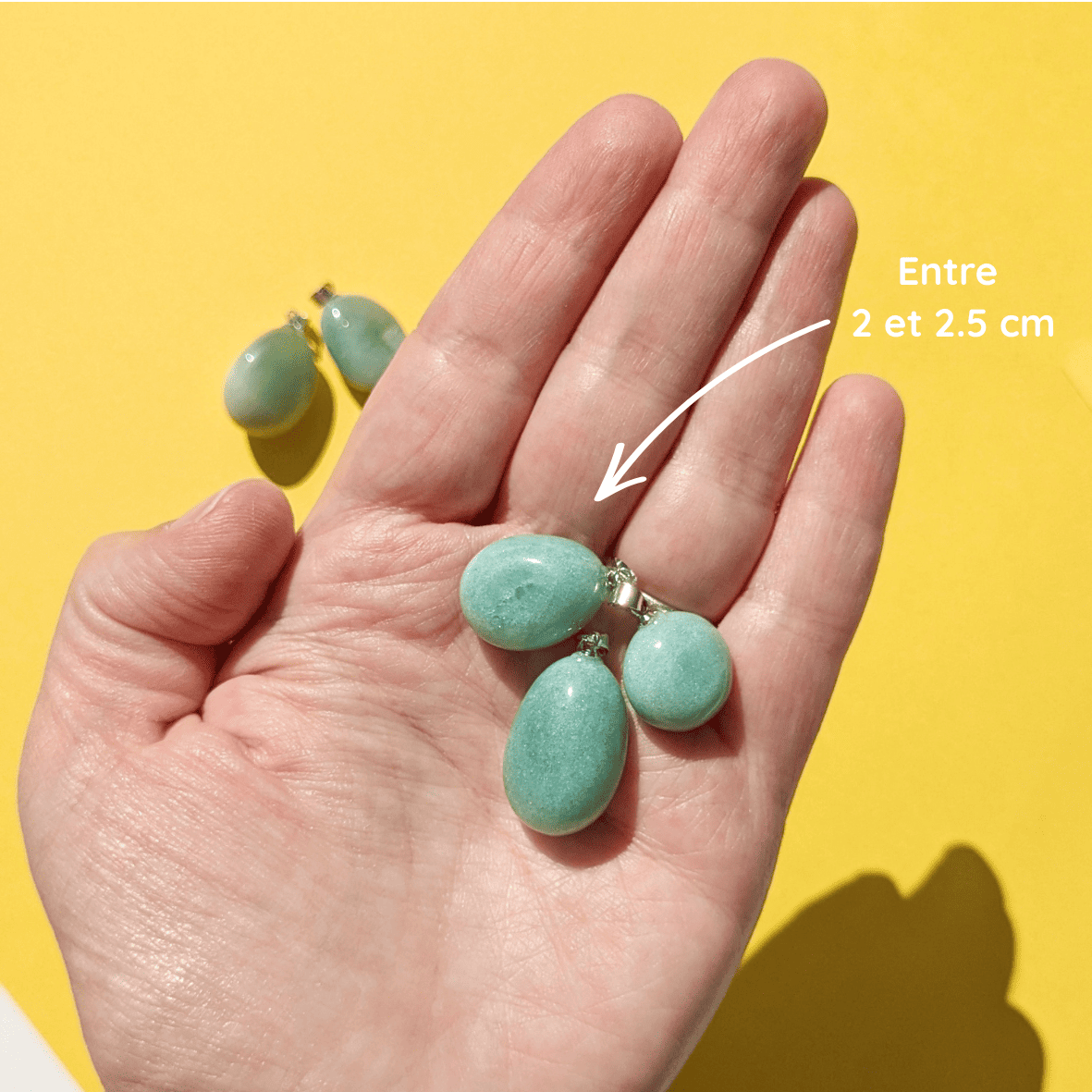 Pendentif en Aventurine Verte Roulée – Chance et Sérénité