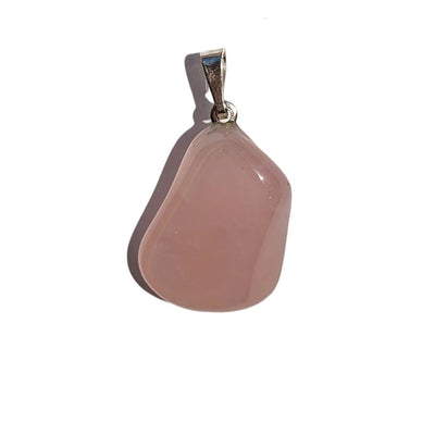 Pendentif en Quartz Rose Roulée – Amour et Douceur