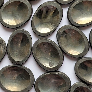 pierre de pouce pyrite