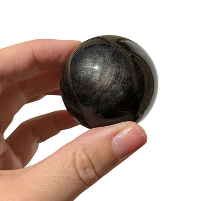 sphère obsidienne argentée