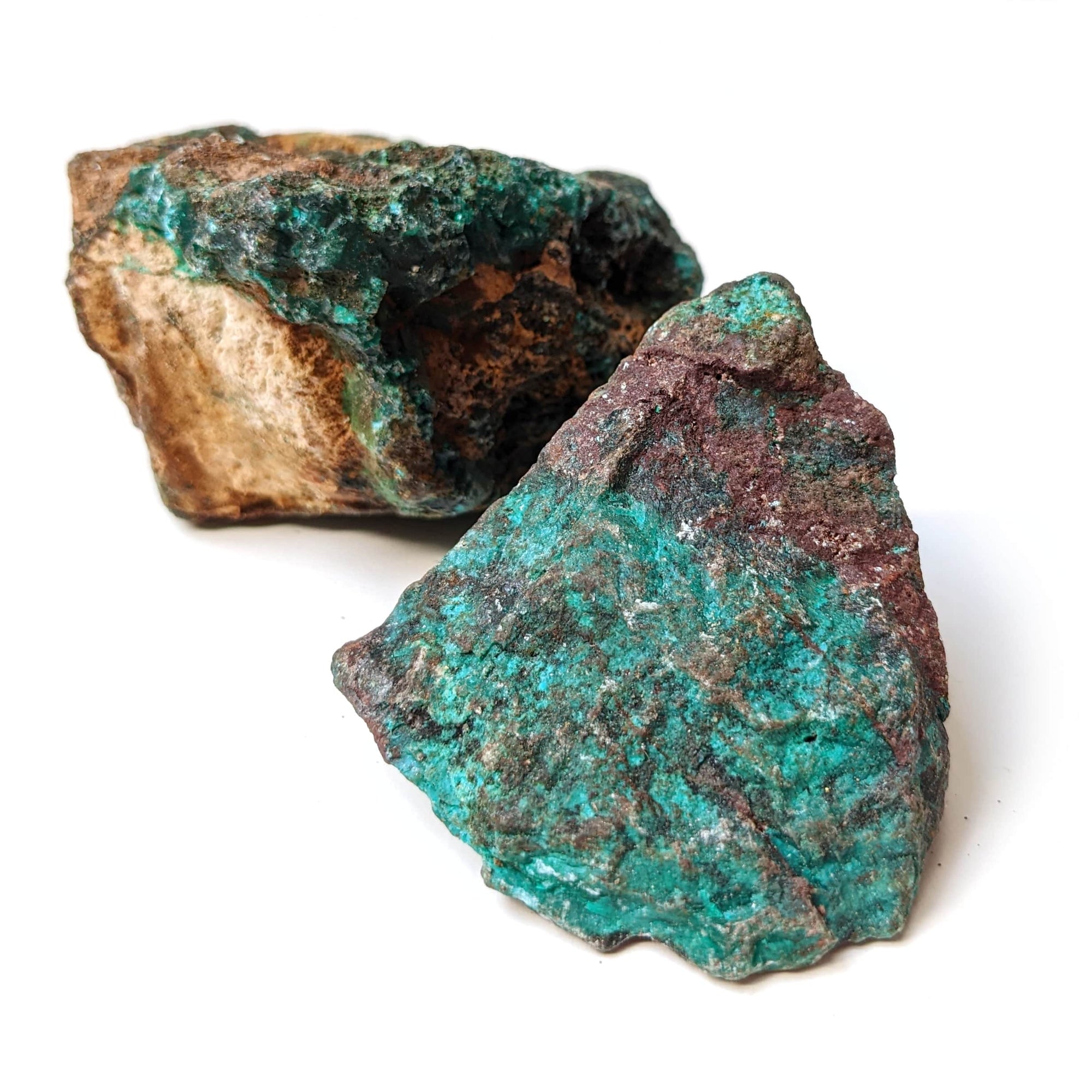 Bijoux et pierres en dioptase