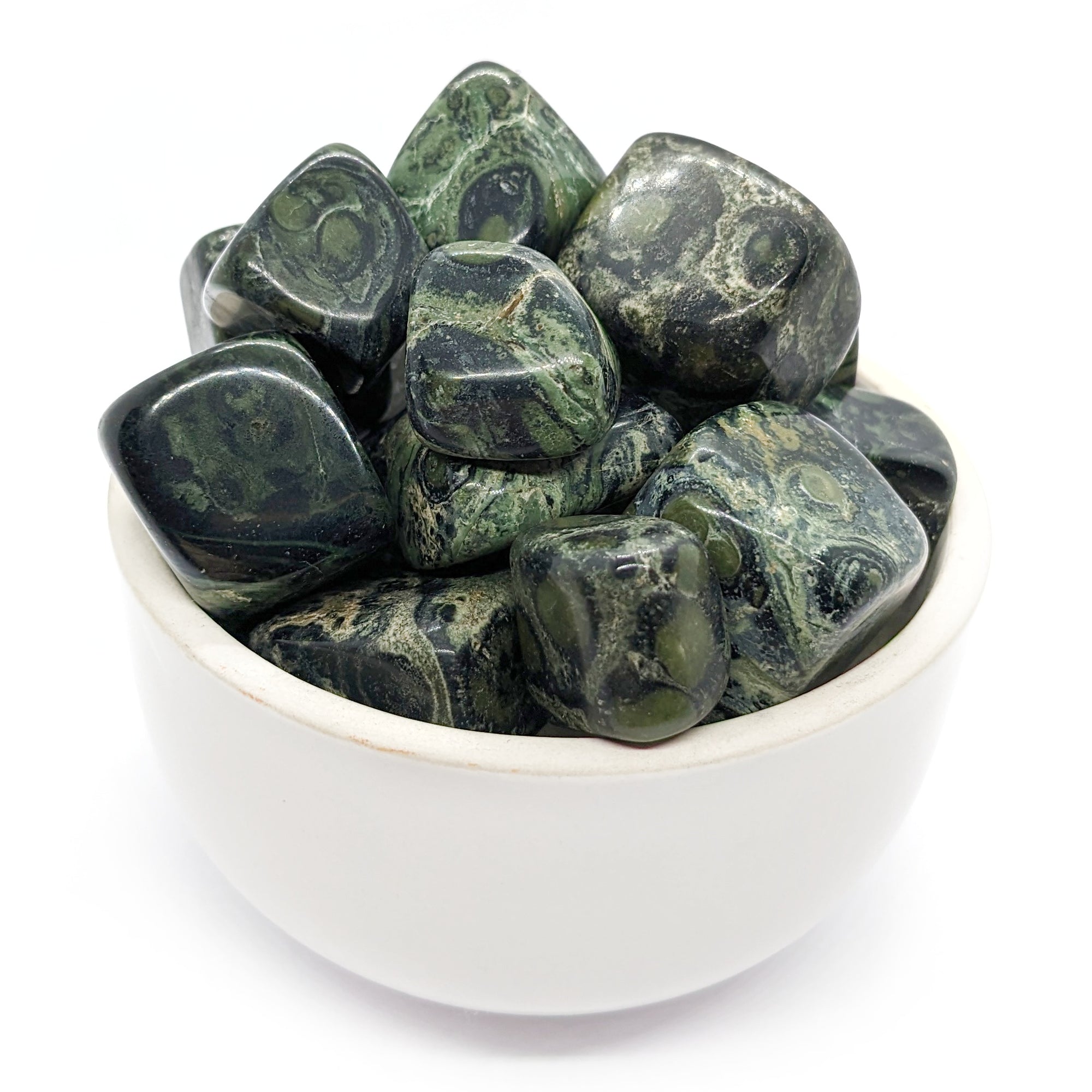 Bijoux et pierres en jaspe Kambaba