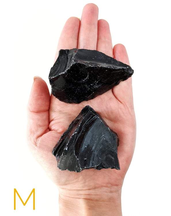pierre brute obsidienne noire