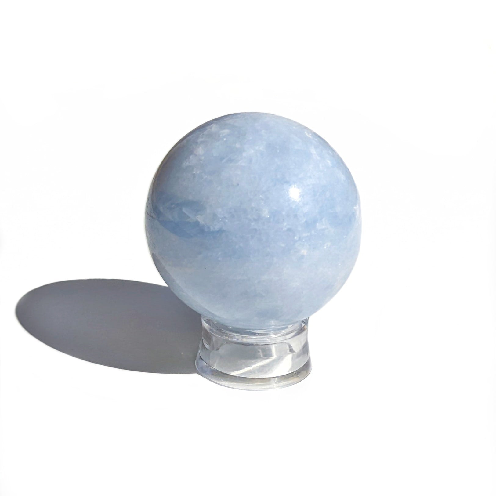 pierre calcite bleue en sphère